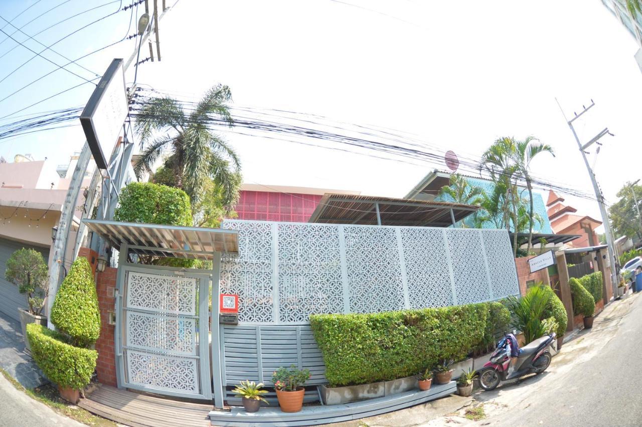 ตำหนักวิลล่า 10 ห้องนอน พร้อมสระว่ายน้ำส่วนตัว Ban Nong Tabaek Екстер'єр фото